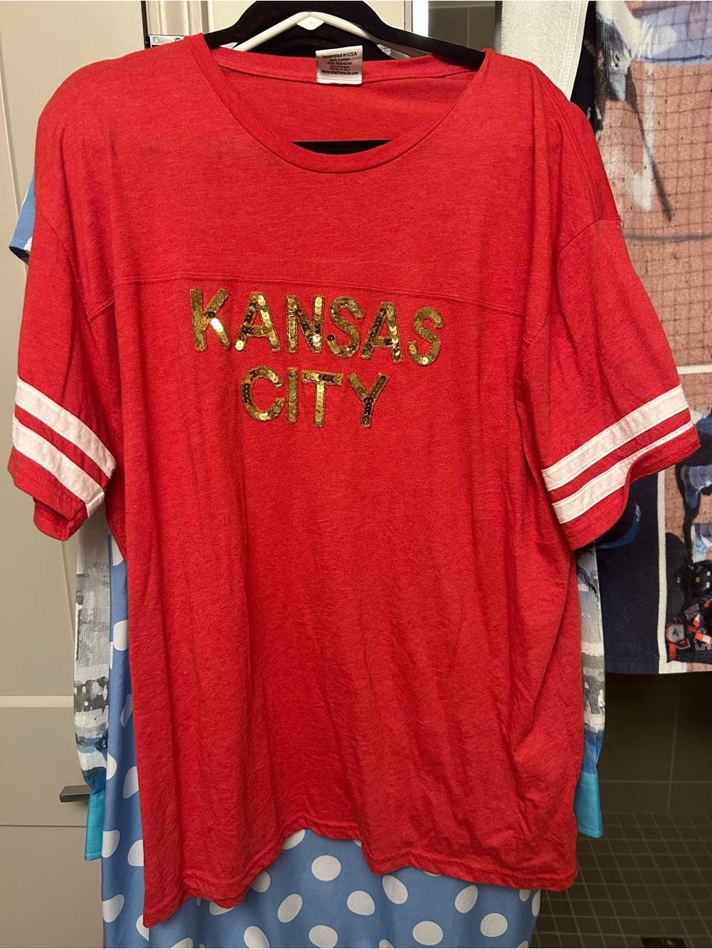 Women's Red Short Sleeve Tee with Gold 'KANSAS CITY' Lettering